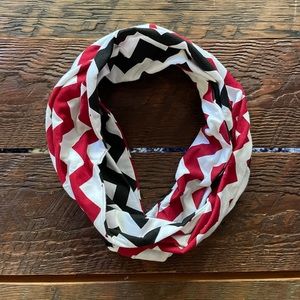 Cotton Chevron Pattern Infinity scarf